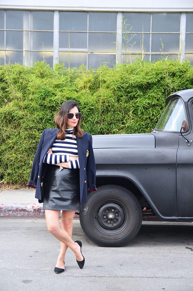 styling a vintage leather skirt