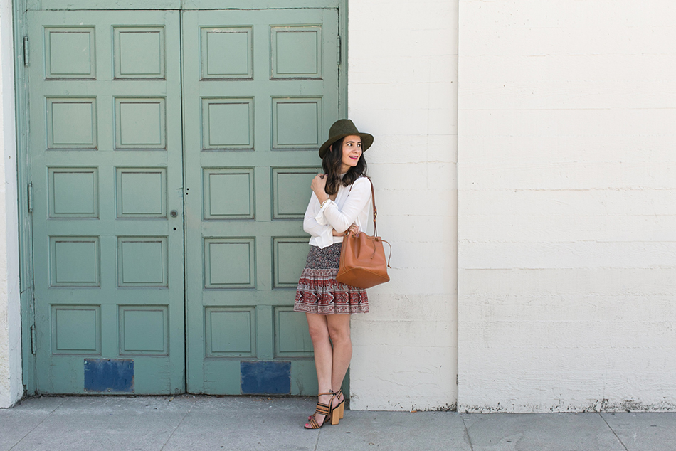 how to style a ruffle skirt