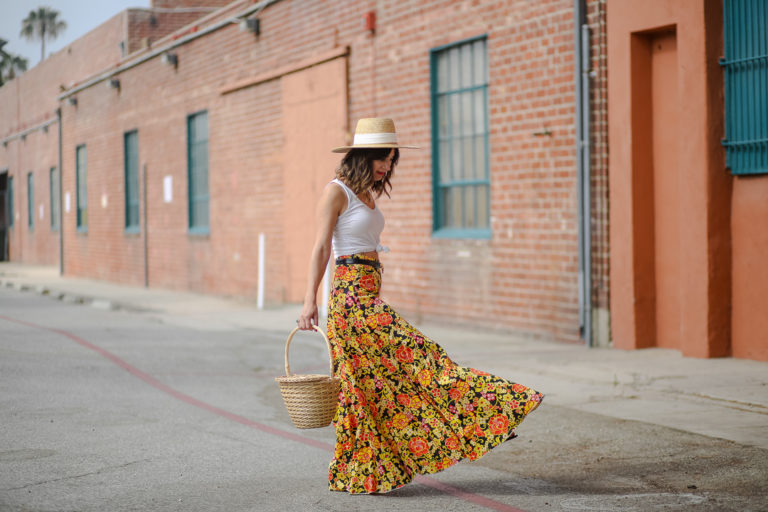 How to Style a Vintage Maxi Skirt A Vintage Splendor