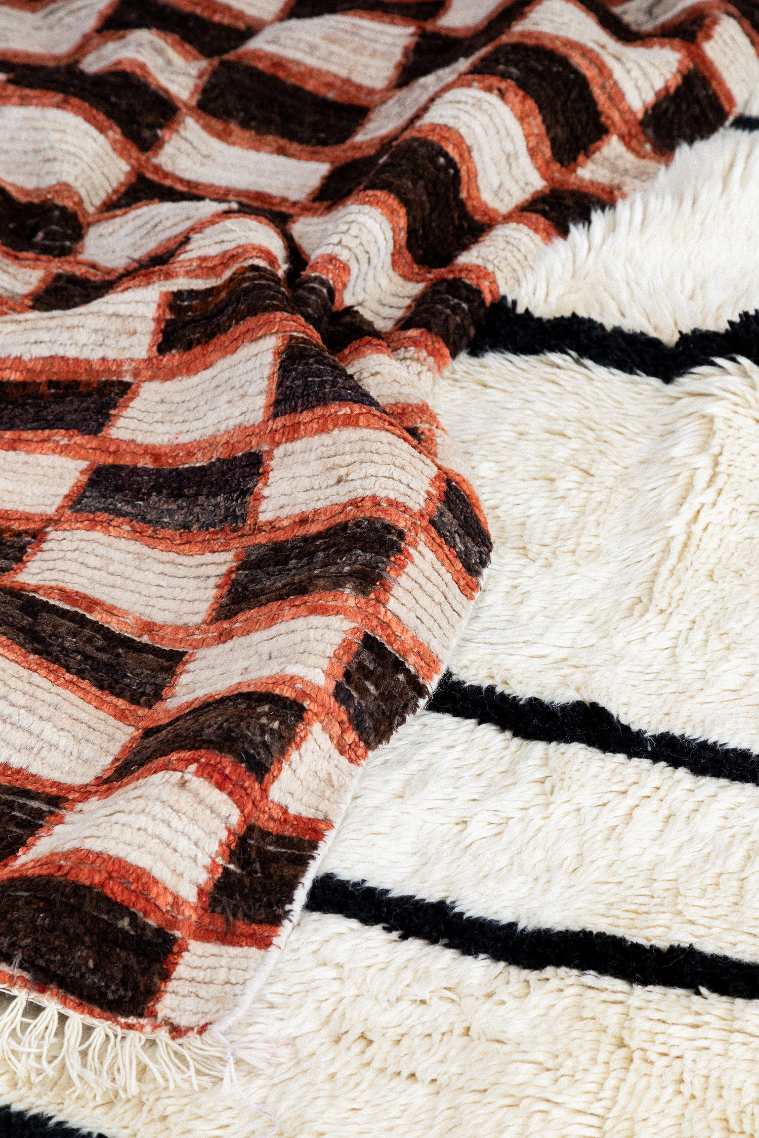 Ultimate Guide to Vintage Rug Sources on Etsy