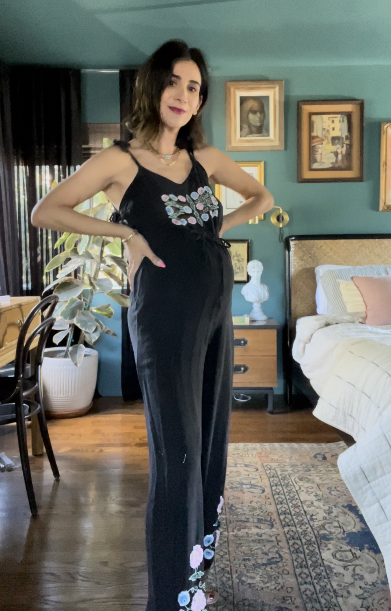 7 Items to Thrift for Maternity